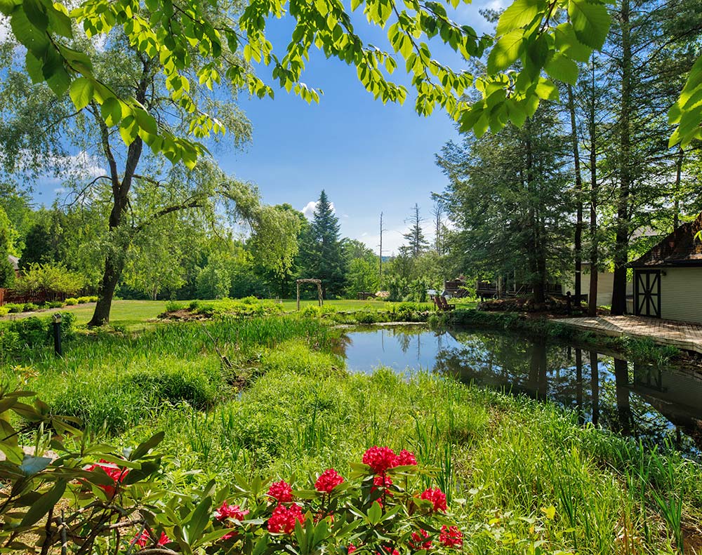 Relax and unwind surrounded by nature during your Adirondacks Getaways - it's one of the best things to do in the Adirondacks